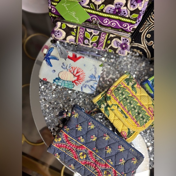 Vera Bradley 8pc resellers bundle - Picture 7 of 12
